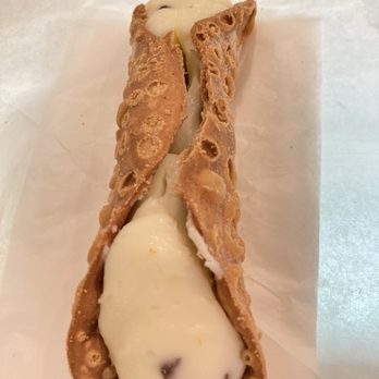 La Bella Ferrara - Close up of my annual cannoli. 09/17/21 - Bakeries Near Me - New York, New York La Bella Ferrara - Close up of my annual cannoli. 09/17/21 - Bakeries Near Me - New York, New York