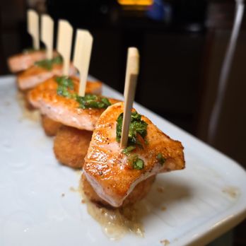 Blue Claw - Sushi Bars Near Me - Houston, Texas