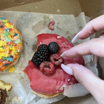Friendly Donuts - Donuts Near Me - Orange, California Friendly Donuts - Donuts Near Me - Orange, California