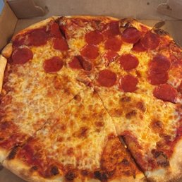 Medium pizza, half pepperoni Medium pizza, half pepperoni