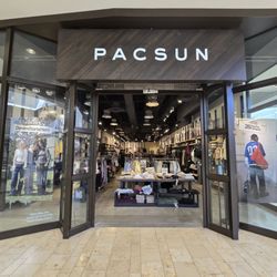 PacSun