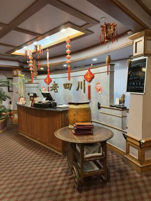 Sichuan Gourmet by null