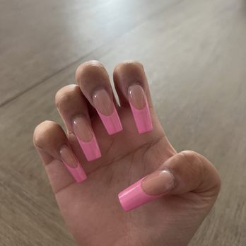 Cali Nails and Spa - Pink French Tips by Ty - Nail Salons Near Me - Vacaville, California