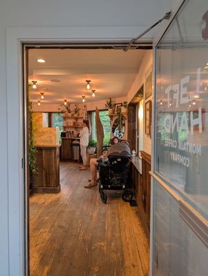 Left Hand Coffee by null