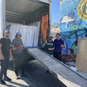 Kuat Moving - The amazing crew, Andy, Aibek, Fariz and Arman - Movers Near Me Kuat Moving - The amazing crew, Andy, Aibek, Fariz and Arman - Movers Near Me