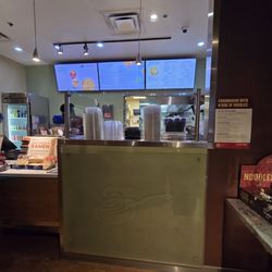 Noodles and Company - Ordering counter