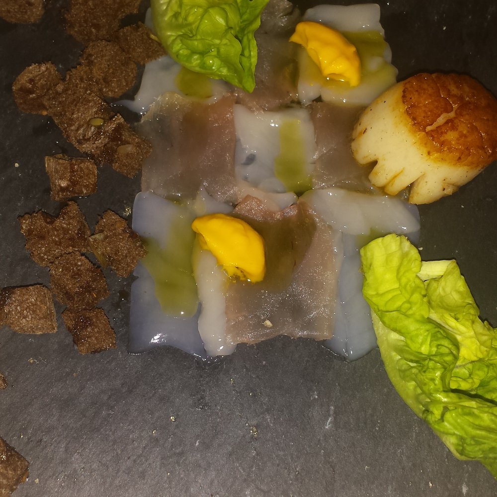 Roots Rotterdam - The scallops and Tuna dish. Are you serious?! It was melt in your mouth good but I paid 30€ for this?! - Modern European Near Me - Rotterdam, ZH