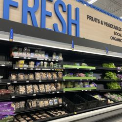 Walmart Supercenter - Produce section
