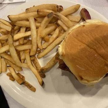 Golden Globe Diner - Bacon Burger with just fries - American Near Me - Huntington, New York Golden Globe Diner - Bacon Burger with just fries - American Near Me - Huntington, New York