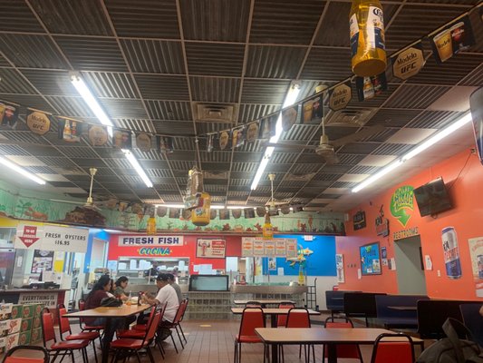 Connie's Seafood Kitchen by null