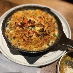 Safehouse Modern Neighborhood Eatery - Lobster Mac & cheese