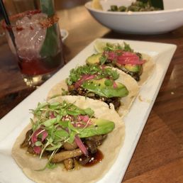 Vegan mushroom tacos Vegan mushroom tacos