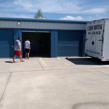 Cards Moving - Movers Near Me Cards Moving - Movers Near Me