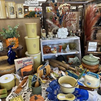 Marketplace on Main - Antiques Near Me - Kannapolis, North Carolina Marketplace on Main - Antiques Near Me - Kannapolis, North Carolina