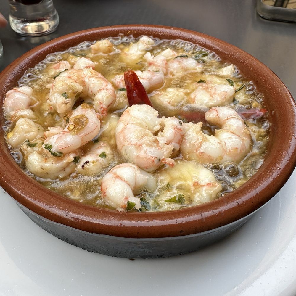 La Casa del Abuelo - Gambas al ajillo - Tapas Bars Near Me - Madrid, M La Casa del Abuelo - Gambas al ajillo - Tapas Bars Near Me - Madrid, M