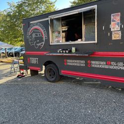 The Big Black Food Truck - Food truck at smith haven mall woot