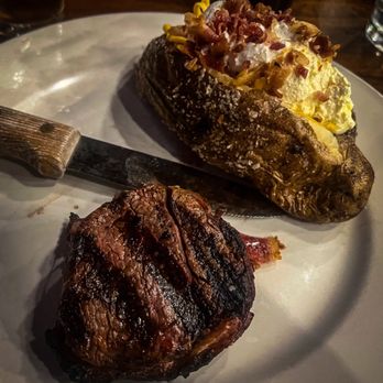 Safari Miles - Petite Sirloin, I think. - Bars Near Me - Denver, North Carolina