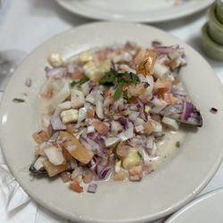 Riko Peruvian Cuisine - Chorros 6 Choritos a la Chalaca
