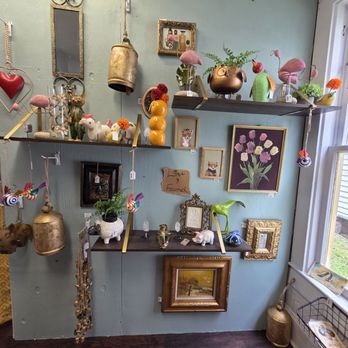 Zora Bora Gallery - Art Galleries Near Me - St. Augustine, Florida
