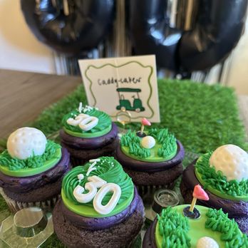 Sugar Faced Bay Area - Golf-themed ube cupcakes - Desserts Near Me Sugar Faced Bay Area - Golf-themed ube cupcakes - Desserts Near Me