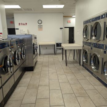 Crossway Laundromat - Laundromat Near Me - Tallahassee, Florida Crossway Laundromat - Laundromat Near Me - Tallahassee, Florida