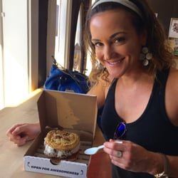 Insomnia Cookies