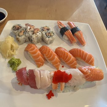 Sachiko Sushi - spicy tuna roll, salmon nigiri, crab nigiri, rainbow roll - Japanese Near Me - Tuscon, Arizona