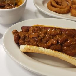Steak Frank,  Genuine Chili,  Onion Rings