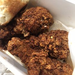 Royal Chicken & Biscuit - Spicy Chicken