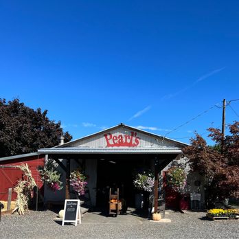 Pearl's Place - Fruits & Veggies Near Me - Hood River, Oregon Pearl's Place - Fruits & Veggies Near Me - Hood River, Oregon