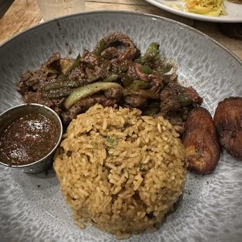 Mangos Southern Kitchen and Bar - Caribbean Peppered Steak - Breakfast & Brunch Near Me - Tampa, Florida
