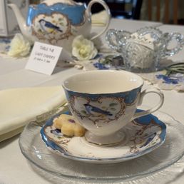 Place settings for afternoon tea! Place settings for afternoon tea!