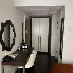 Elite Plaza Hotel