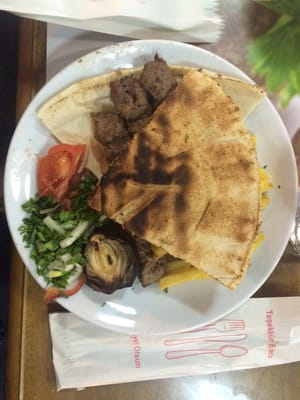 Salloura Oğlu Restaurant حلويات و مطعم سلورة by null