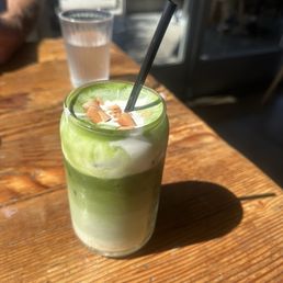 Piña colada matcha with cream