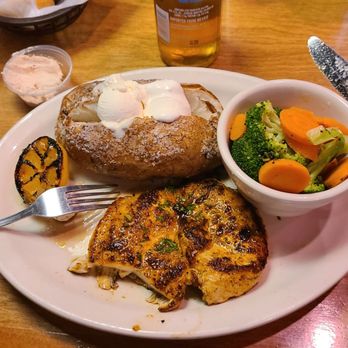 Texas Roadhouse - Herb crusted chicken, baked potato and veggies. Fresh bread is always served. - American Near Me - Reno, Nevada Texas Roadhouse - Herb crusted chicken, baked potato and veggies. Fresh bread is always served. - American Near Me - Reno, Nevada