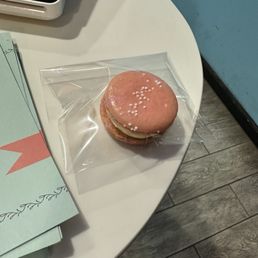 Birthday White Almond Macroon