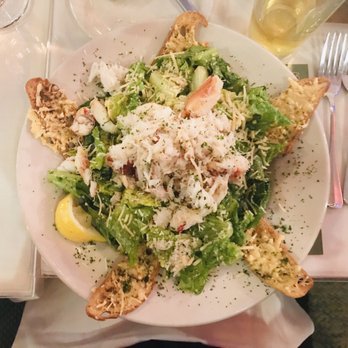 Side Door Cafe - Crab Caesar salad - New American Near Me - Gleneden Beach, Oregon