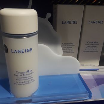 SEPHORA - Sephora. Korean skincare rocks socks! Well not really socks, face. But face didn't...ahhhh, never mind. - Skin Care Near Me - Elmhurst, New York