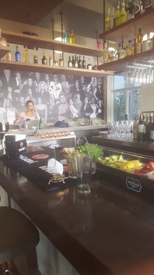 Gusto RistoBar by null