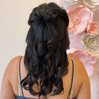 Mimis Hair - Hairstyle - Hair Stylists Near Me - Glendale, California Mimis Hair - Hairstyle - Hair Stylists Near Me - Glendale, California