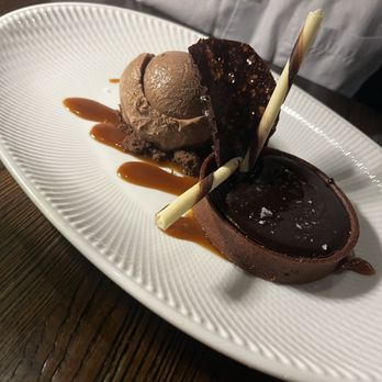 Ember And Eagle - Steakhouses Near Me - Eatontown, New Jersey