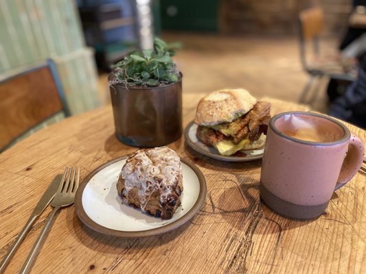 Harken Cafe by null