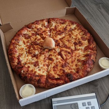 Tangerine Pizza - 5.9lbs :) - Pizza Near Me - Ottawa, Ontario