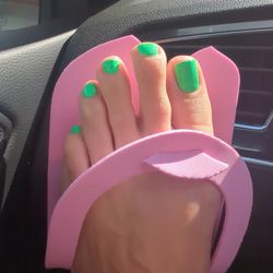 Bonny Nails
