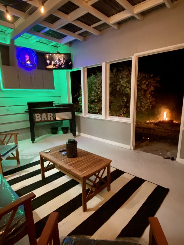 OCD CARPENTRY Updated April 2024 18 Photos 6641 Mayfield Rd