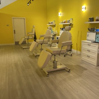 Clean Your Dirty Face - Estheticians Near Me - Denver, Colorado Clean Your Dirty Face - Estheticians Near Me - Denver, Colorado