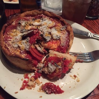 Pizzeria Uno - Pepperoni and mushroom deep dish individual pizza. - Pizza Near Me - Chicago, Illinois Pizzeria Uno - Pepperoni and mushroom deep dish individual pizza. - Pizza Near Me - Chicago, Illinois