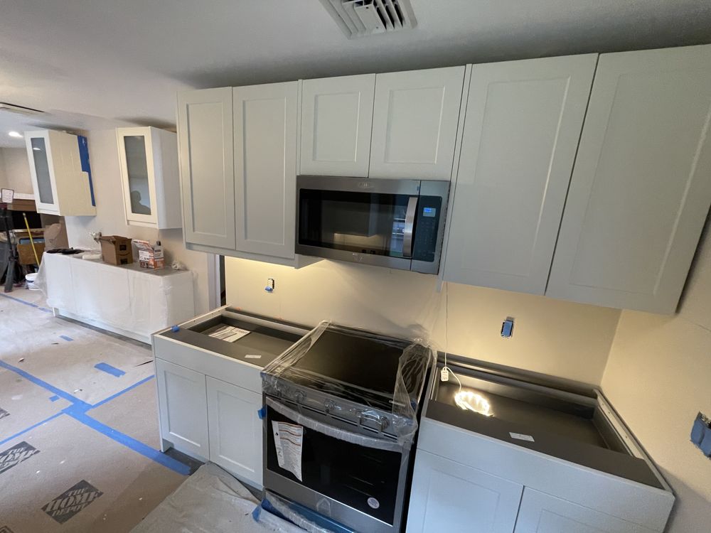 Slide of Prorenoserv Construction Team