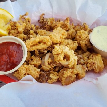 Sam's Chowder House - Calamari - Seafood Near Me - Half Moon Bay, California